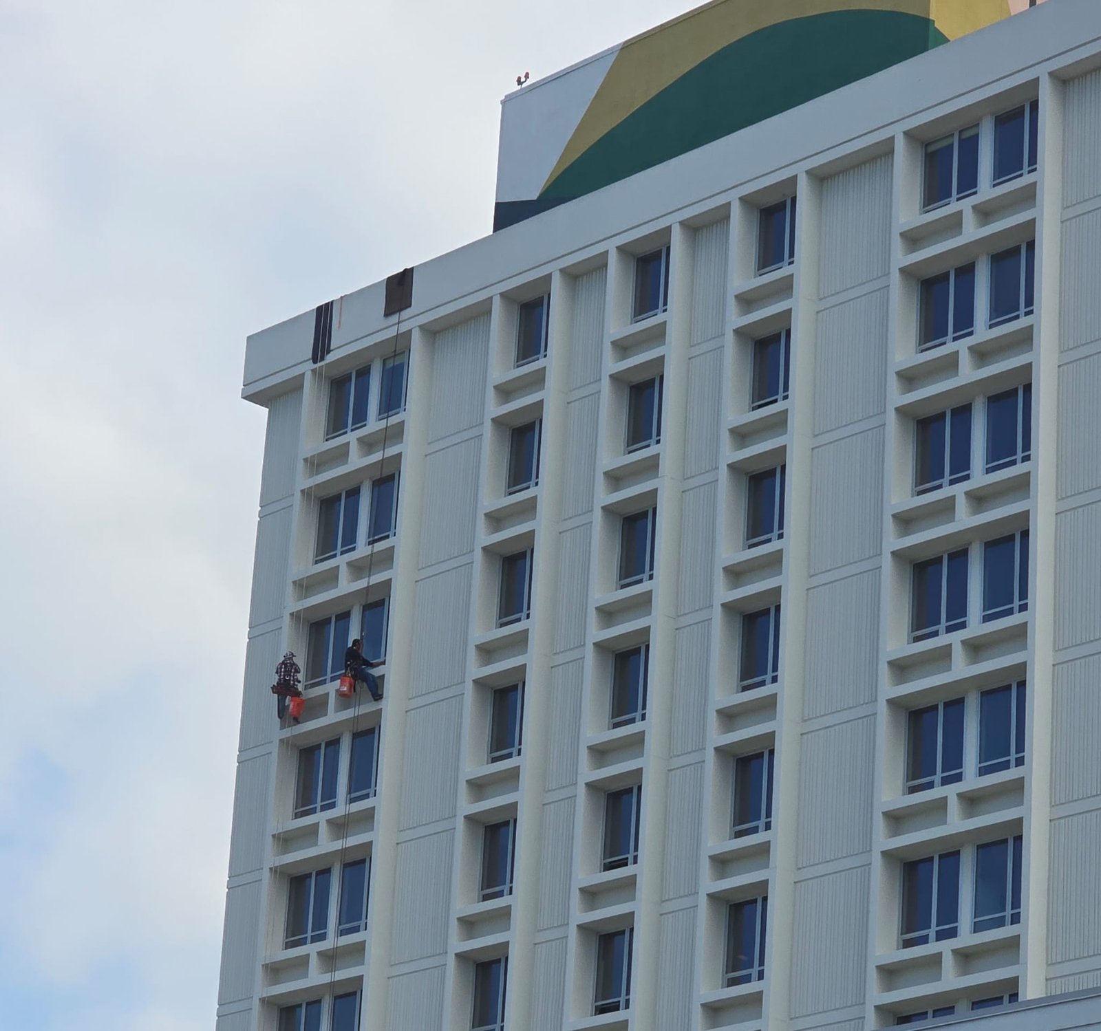 High-Rise Window Cleaning SPRAT IRATA